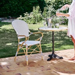 SIKA DESIGN ISABELL EXTERIOR CAFESTOL M/ ARMLN HVID M/ CAPPUCHINO PRIK - 92