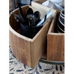 CHIC ANTIQUE DISPLAY M/3 HYLDER OG TRKASSER - 160