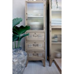 CHIC ANTIQUE VITRINESKAB M/1GLASLGE /3 KLAPLGER - 133,5