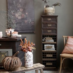 CHIC ANTIQUE KOMMODE M/4 HYLDER - 139