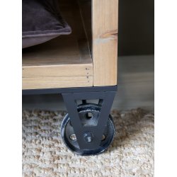 CHIC ANTIQUE REOL M/4 HJUL NATUR - 200