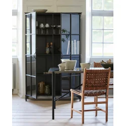 NORDAL DOWNTOWN VITRINESKAB SORT - 185