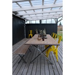 TRADEMARK LIVING POOVAR SPISEBORD / GENRBRUGSTR - 250