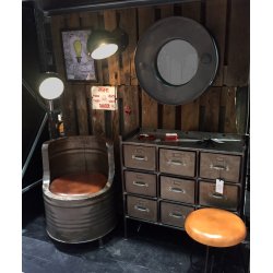 TRADEMARK LIVING KABINET RT DESIGN 9 SKUFFER - 87