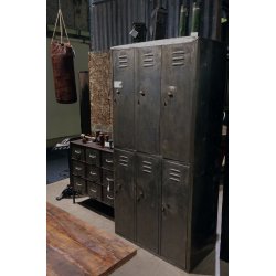 TRADEMARK LIVING KABINET RT DESIGN 9 SKUFFER - 87