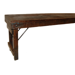 TRADEMARK LIVING UMA TRBNK - 165