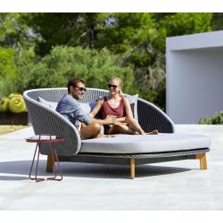 CANE-LINE PEACOCK DAYBED - WEAVE 219