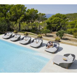 CANE-LINE PEACOCK DAYBED - WEAVE 219