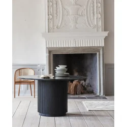 NORDAL ERIE RUNDT SPISEBORD TR/MARMOR SORT - 140